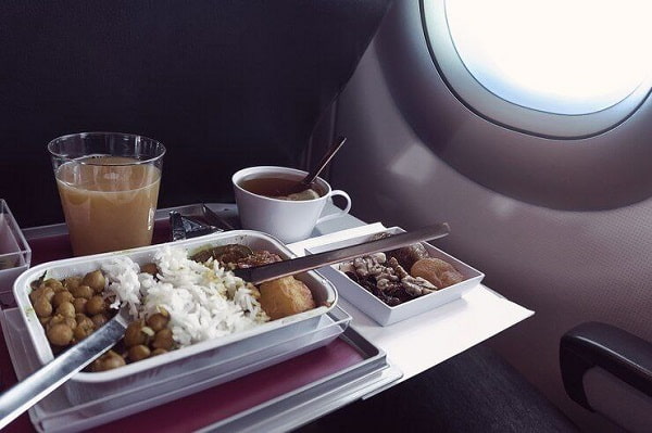 نحوه گرفتن مجوز آموزشگاه مهمانداری هواپیما 